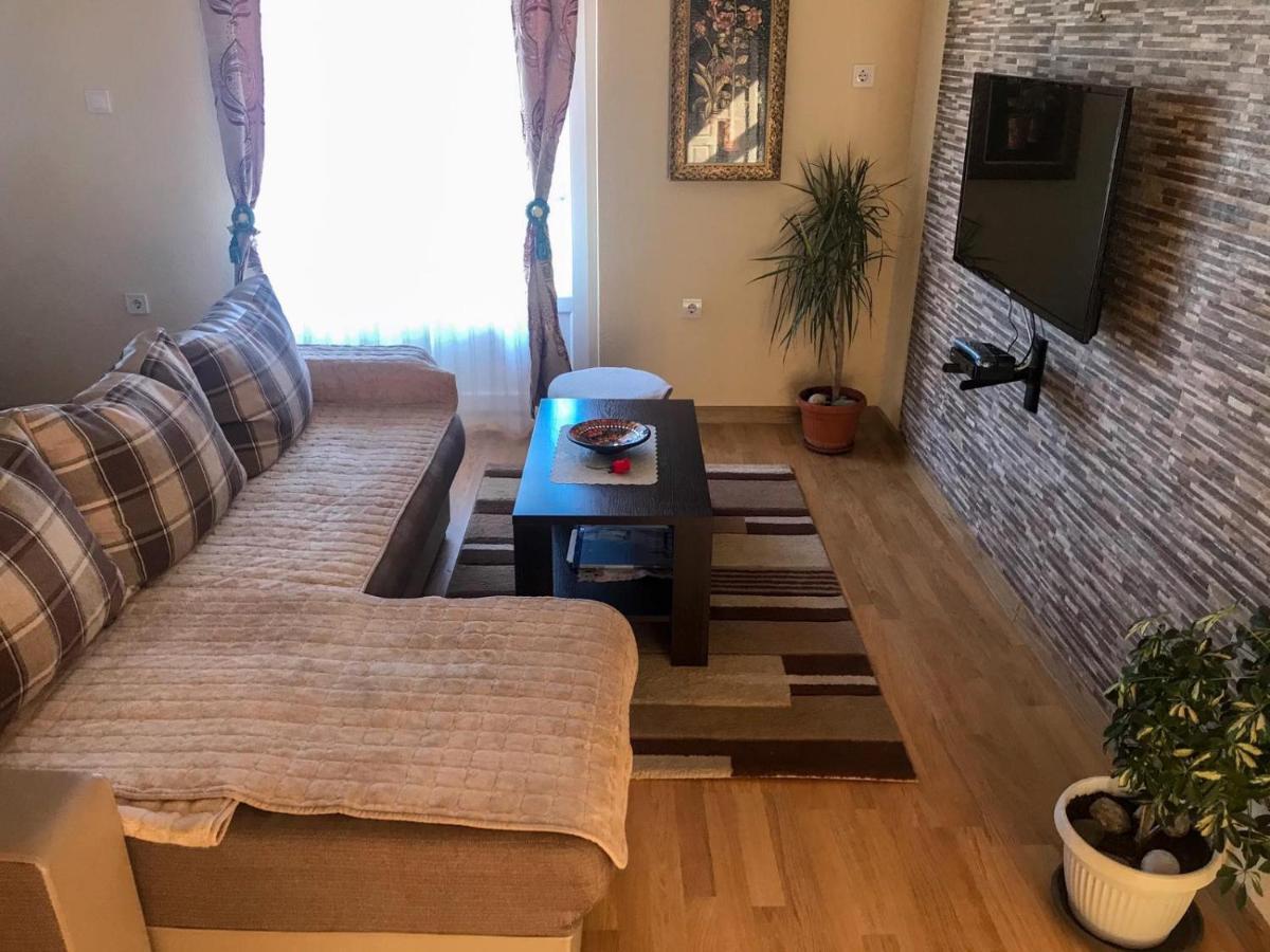 Jovana -- Porodicni Apartmani Igalo Herceg Novi Exterior photo